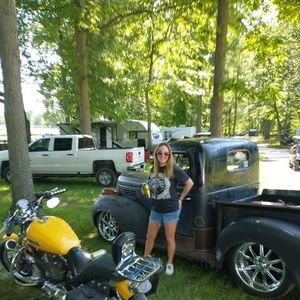 Meet your Posher, Bradley